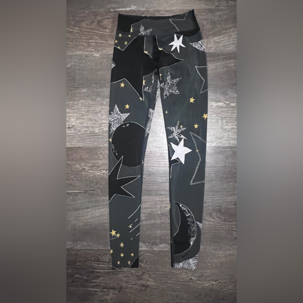FINAL PRICE Beyond Yoga Galaxy Leggings - Picture 3 of 8